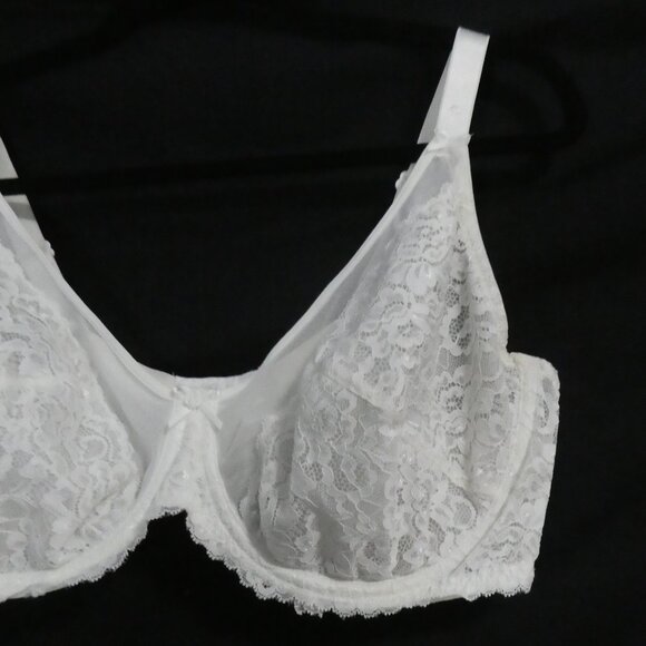 DEESSE LINGERIE | 40 DDD / E | Elegant White Lace Bra | *Padding Not Included - Picture 5 of 16